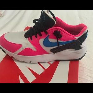 Nike running shoes-New in box